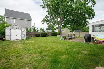 5 Charles St, Peabody, MA 01960 - Photo 34