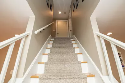 5 Charles St, Peabody, MA 01960 - Photo 20