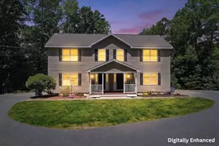 25 Acorn St, Middleton, MA 01949 - Photo 1