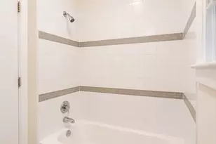 128 Shawmut St, Chelsea, MA 02150 - Photo 10