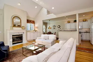 17 Spruce Dr, Wilbraham, MA 01095 - Photo 8