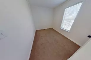 165 Newbury, Peabody, MA 01960 - Photo 10