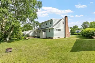 4 Cranston St, Worcester, MA 01606 - Photo 6