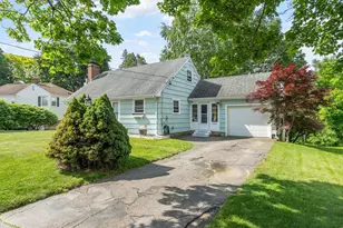 4 Cranston St, Worcester, MA 01606 - Photo 2