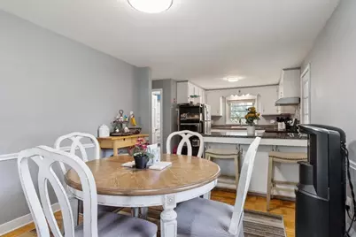 4 Cranston St, Worcester, MA 01606 - Photo 10