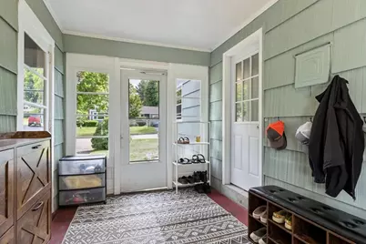 4 Cranston St, Worcester, MA 01606 - Photo 8