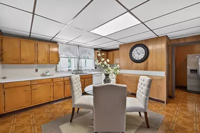 289 W. Britannia St, Taunton, MA 02780 - Photo 14