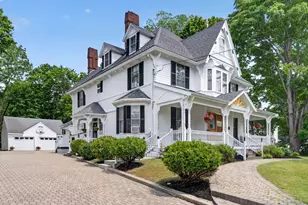 289 W Britannia St, Taunton, MA 02780 - Photo 1