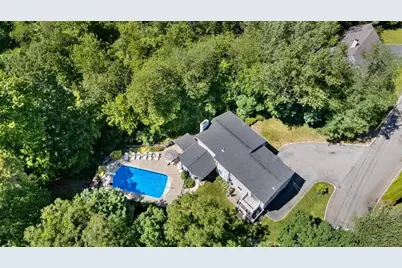 5 Hemenway Avenue, Melrose, MA 02176 - Photo 4