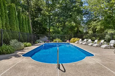 5 Hemenway Avenue, Melrose, MA 02176 - Photo 36