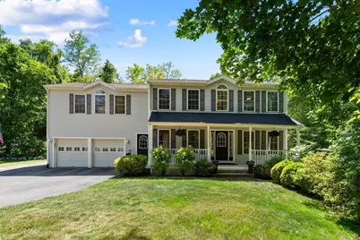 5 Hemenway Avenue, Melrose, MA 02176 - Photo 2