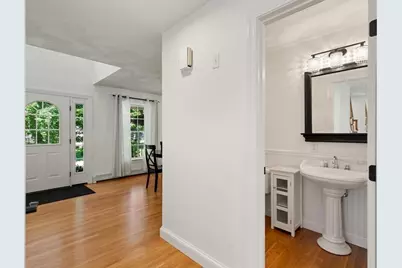 5 Hemenway Avenue, Melrose, MA 02176 - Photo 18