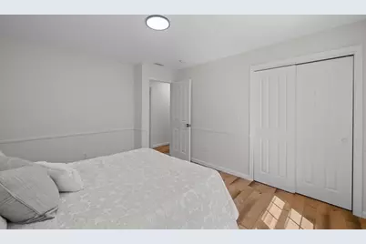128 Memorial Dr, Shrewsbury, MA 01545 - Photo 32