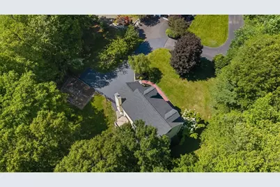 128 Memorial Dr, Shrewsbury, MA 01545 - Photo 34