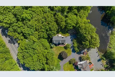 128 Memorial Dr, Shrewsbury, MA 01545 - Photo 38