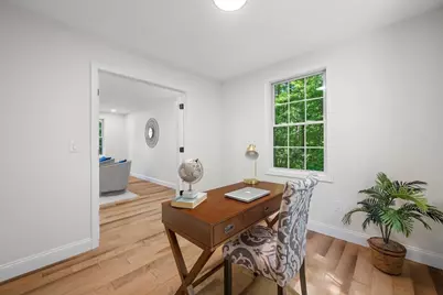 128 Memorial Dr, Shrewsbury, MA 01545 - Photo 16