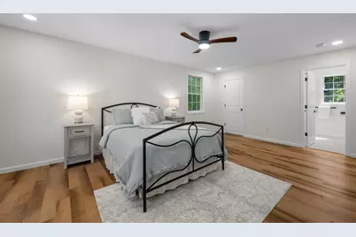 128 Memorial Dr, Shrewsbury, MA 01545 - Photo 18
