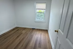 18 Adams St, Taunton, MA 02780 - Photo 8