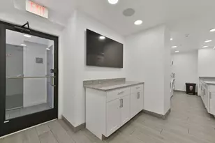64 Market St, Lynn, MA 01901 - Photo 10