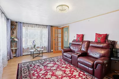 140 Ruskin St, Chicopee, MA 01020 - Photo 10