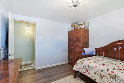 140 Ruskin St, Chicopee, MA 01020 - Photo 14