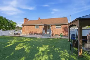 140 Ruskin St, Chicopee, MA 01020 - Photo 34
