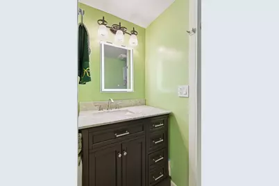 140 Ruskin St, Chicopee, MA 01020 - Photo 20