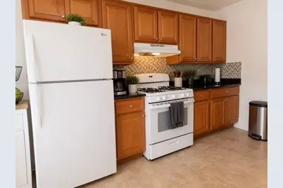 34 Franklin Ave #7, Revere, MA 02151 - Photo 4