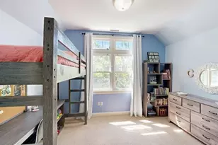 13 Green St, Newton, MA 02458 - Photo 16