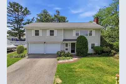 18 Livesey Rd, Quincy, MA 02171 - Photo 2