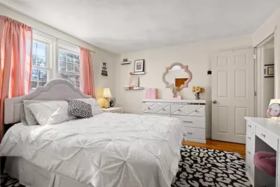 77 W Albert St, Lowell, MA 01851 - Photo 16