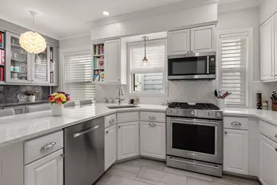 90 P Street #1, Boston, MA 02127 - Photo 2
