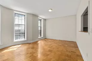 21 Bowdoin St, Boston, MA 02114 - Photo 2