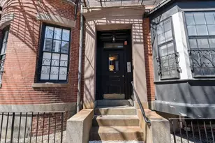 21 Bowdoin St, Boston, MA 02114 - Photo 12