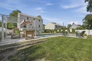 10 Slocum Farm Dr, Dartmouth, MA 02747 - Photo 24