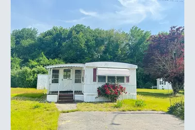 38 Hickory Road, Taunton, MA 02780 - Photo 2