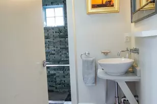 142 Calumet St, Boston, MA 02120 - Photo 16