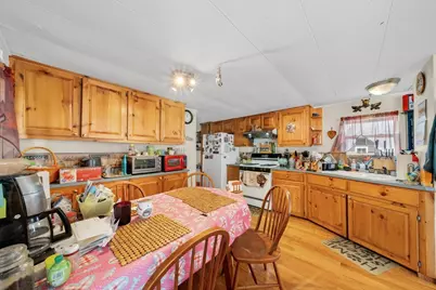 154 Newbury St #26, Peabody, MA 01960 - Photo 6