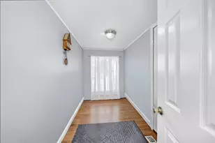 154 Newbury St, Peabody, MA 01960 - Photo 12