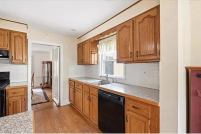 97 Green St, Needham, MA 02492 - Photo 14