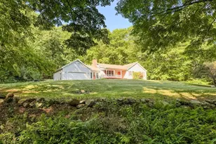 40 Mathews Rd, Deerfield, MA 01341 - Photo 2