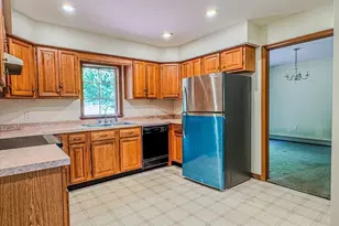 40 Mathews Rd, Deerfield, MA 01341 - Photo 10