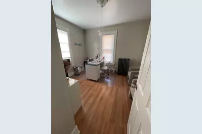52 Acushnet St, Springfield, MA 01105 - Photo 20