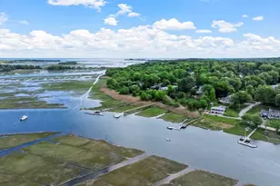 102 Riverside Cir, Marshfield, MA 02050 - Photo 40