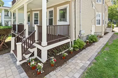 7 Westbourne Rd, Newton, MA 02459 - Photo 2