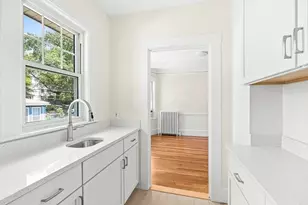 7 Westbourne Rd, Newton, MA 02459 - Photo 18