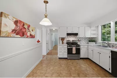 24 Hunting Avenue, Shrewsbury, MA 01545 - Photo 8