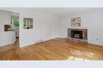 24 Hunting Avenue, Shrewsbury, MA 01545 - Photo 6