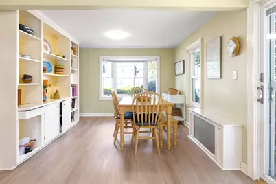 42 Hawthorn Ave, Needham, MA 02492 - Photo 8