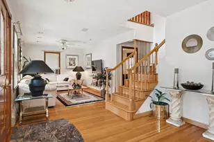 42 Woodland Rd, Wakefield, MA 01880 - Photo 12